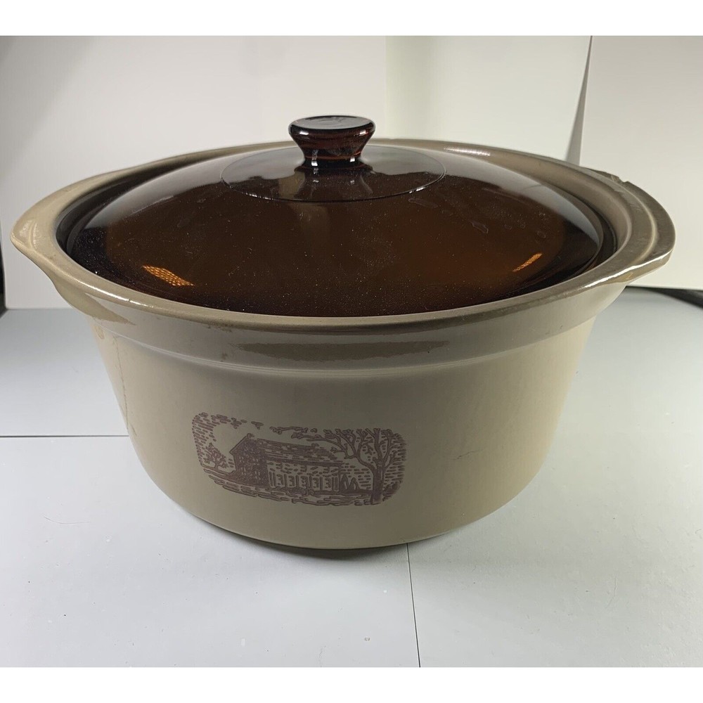 VINTAGE AMANA COUNTRY COOKER Dutch Oven Crockpot RADARANGE WESTERN STONEWARE LID